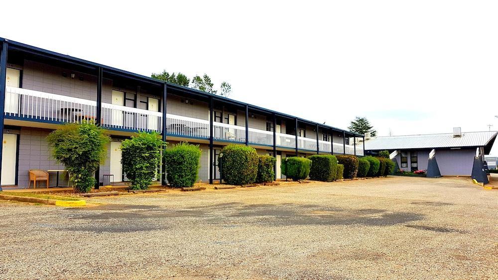 Snow Season Motor Inn คูมา ภายนอก รูปภาพ