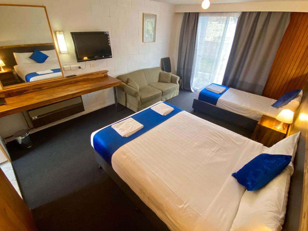 Snow Season Motor Inn คูมา ภายนอก รูปภาพ