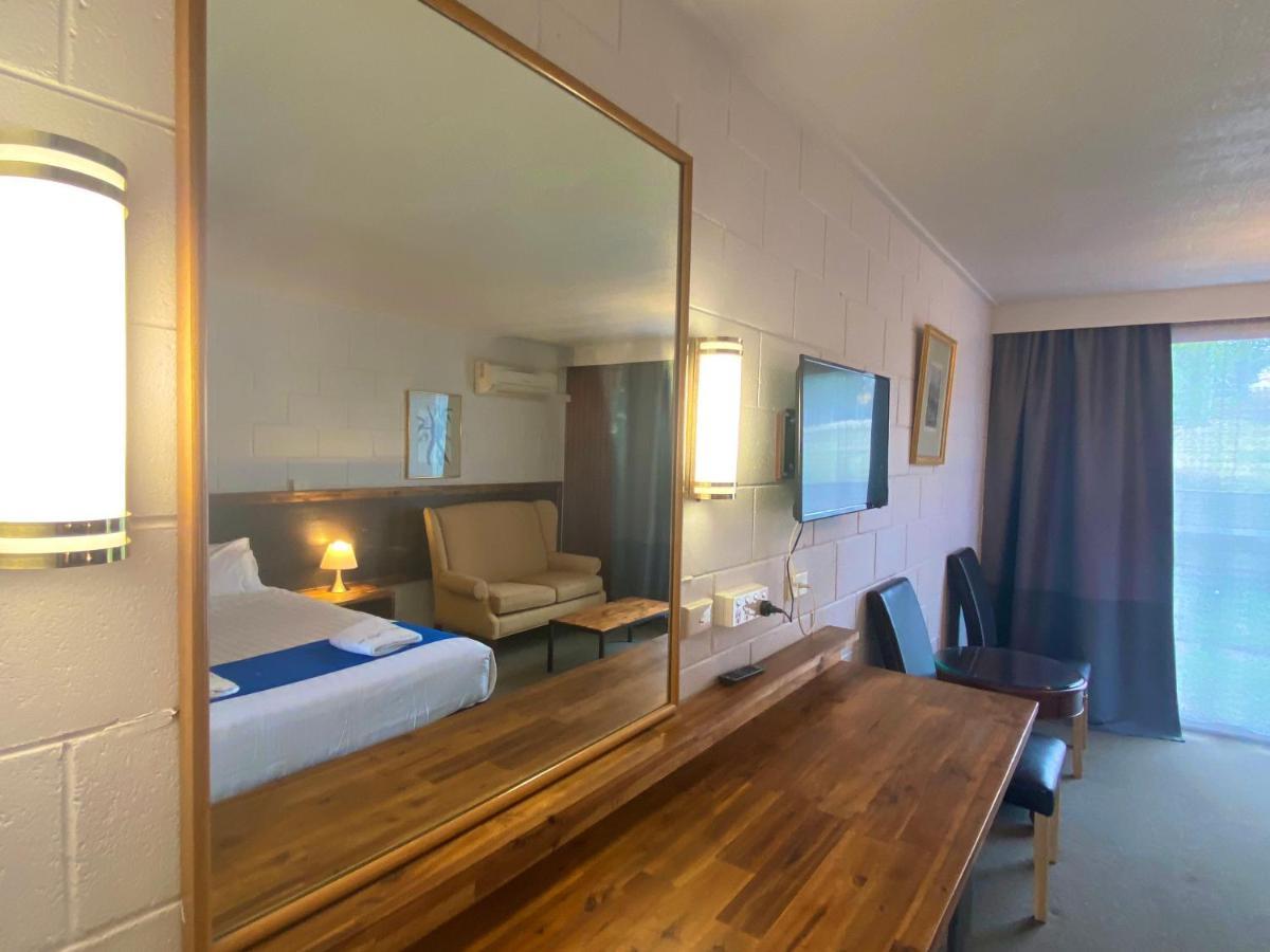 Snow Season Motor Inn คูมา ภายนอก รูปภาพ