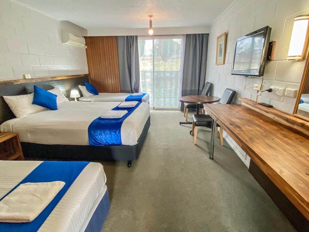 Snow Season Motor Inn คูมา ภายนอก รูปภาพ