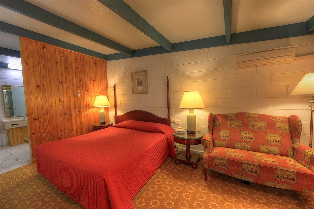 Snow Season Motor Inn คูมา ภายนอก รูปภาพ